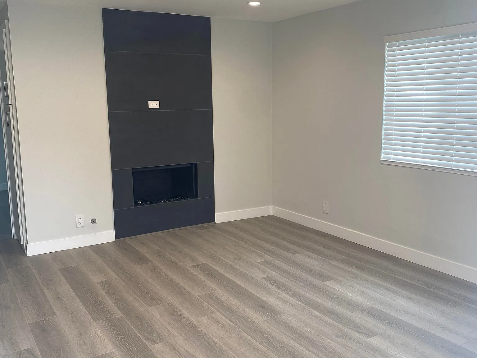2 bed, $2,950 — Photo 3