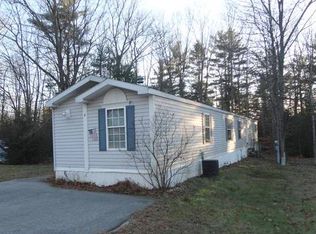 8 Tee Dee Dr, Belmont, NH 03220