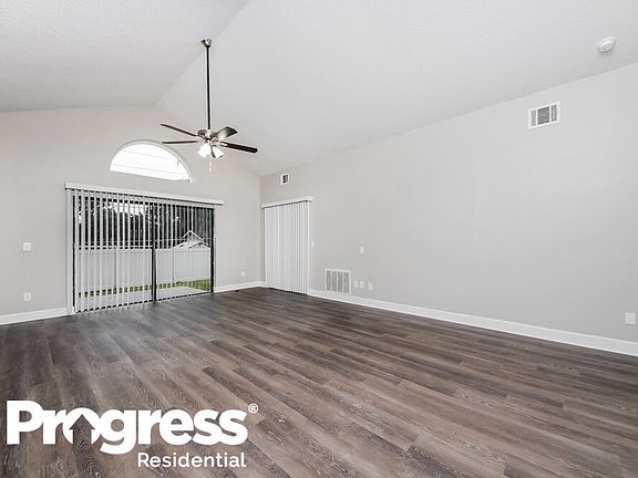 5th image of 321 Blue Bayou Dr
