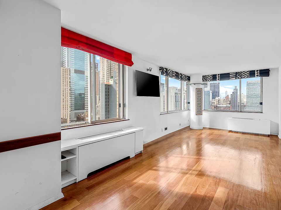 1st image of 350 W 50th St APT 27B