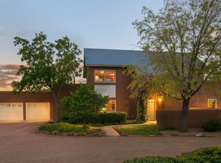 2128 Campbell Rd NW, Albuquerque, NM 87107