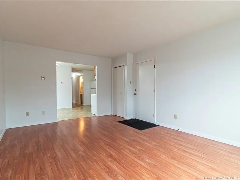 67 Vail St #6 — Photo 6