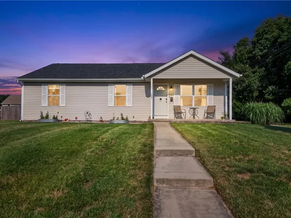 216 N Elm St, Troy, OH 45373