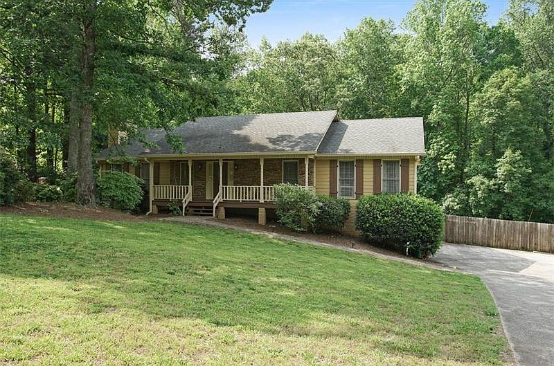 1st image of 1015 Knotts Pointe Dr