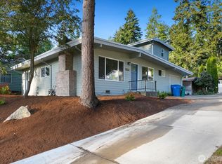 17816 5th Ave NE, Seattle, WA 98155