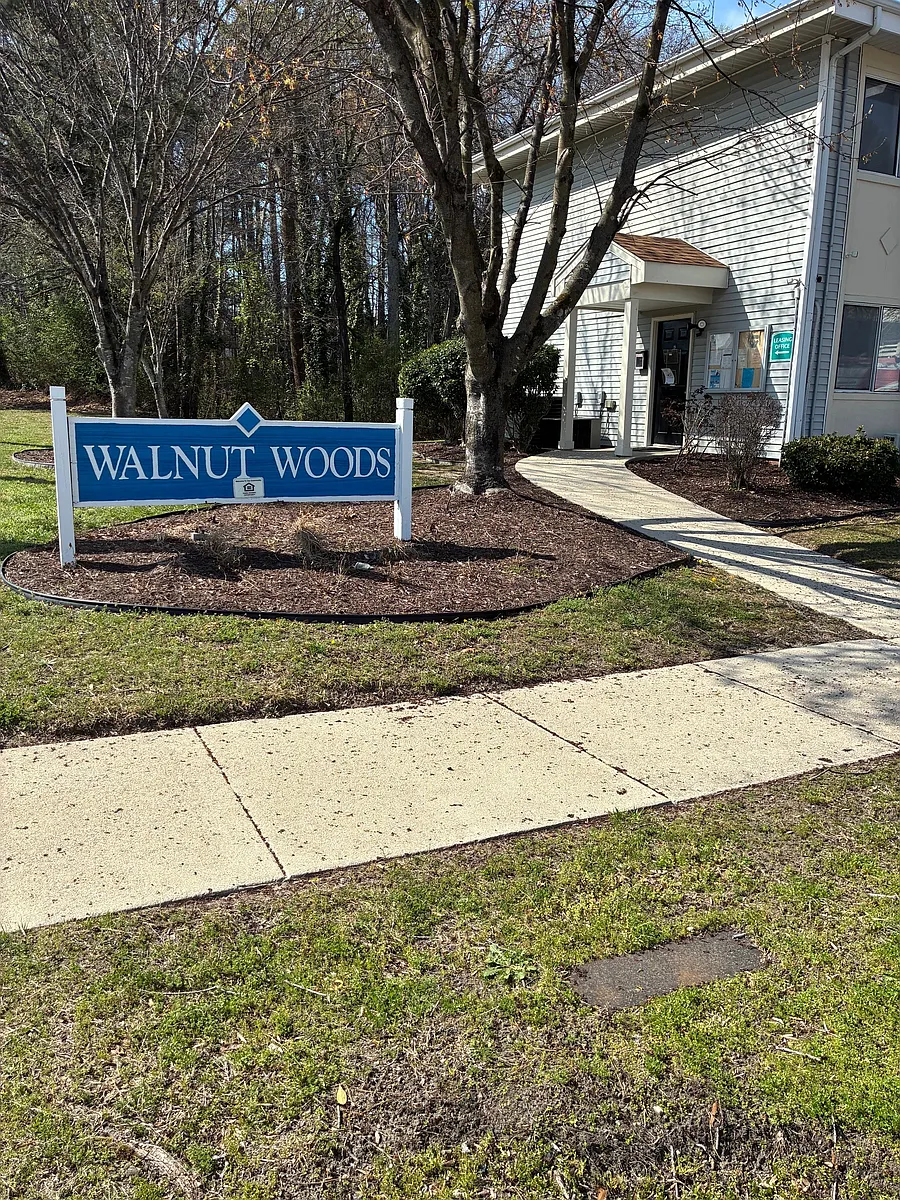 Building Photo - Walnut Woods