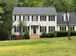 2542 Loch Gate Ln, Powhatan, VA 23139