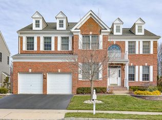 46 Springhouse Cir, Manalapan, NJ 07726