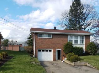 424 Garden City Dr, Monroeville, PA