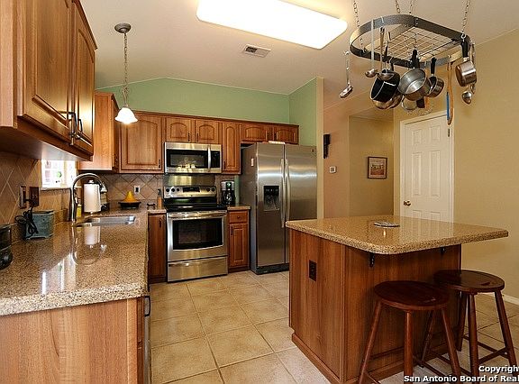 4th image of 3319 Tumblewood Trl