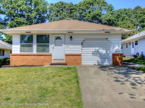 In Silverton Toms River Real Estate 17 Homes For Sale Zillow In Silverton Toms River Real Estate 17 Homes For Sale Zillow