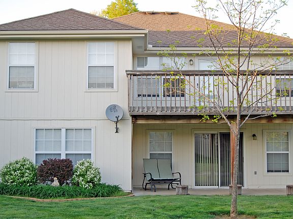 5th image of 5239 S Downey Ave