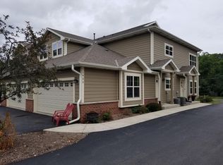 1935 N Waterville Rd #2, Oconomowoc, WI 53066