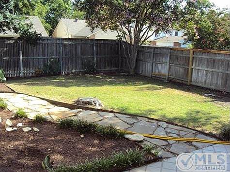 4th image of 4128 Clary Dr