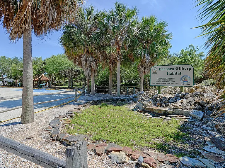 1819 Shore Dr S #103 — Photo 6