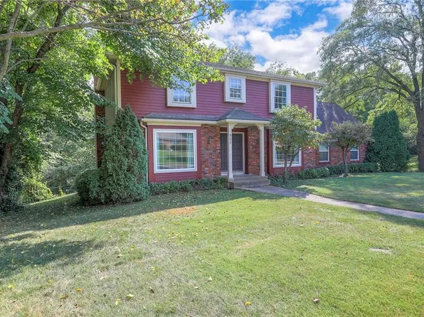 905 W 122nd Ter, Kansas City, MO 64145