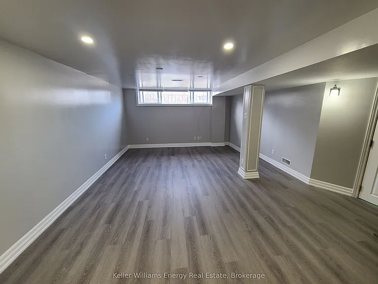 16 Rintella Ct #BASEMENT — Photo 6