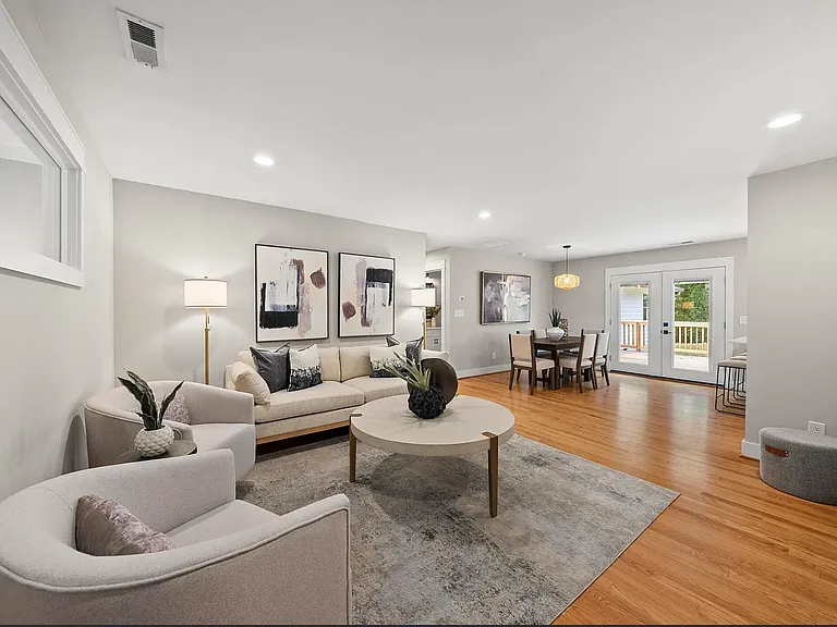 3912 Old Chapel Hill Rd — Photo 2