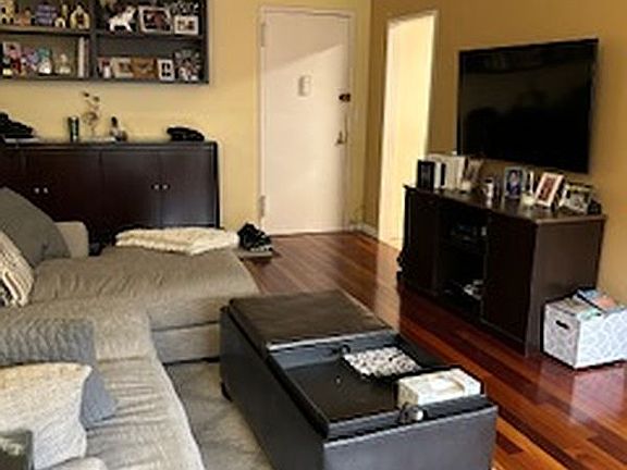 4th image of 2930 W 5th St APT 19E