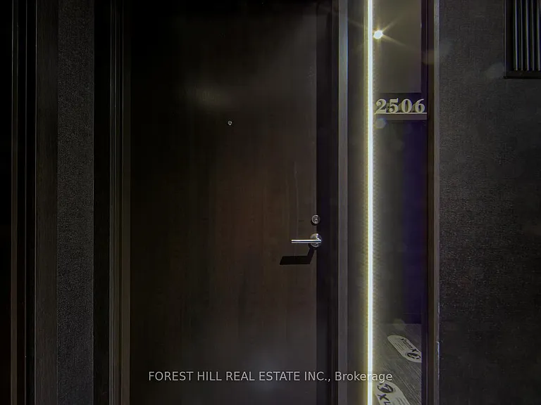 11 Yorkville Ave #2506 — Photo 4
