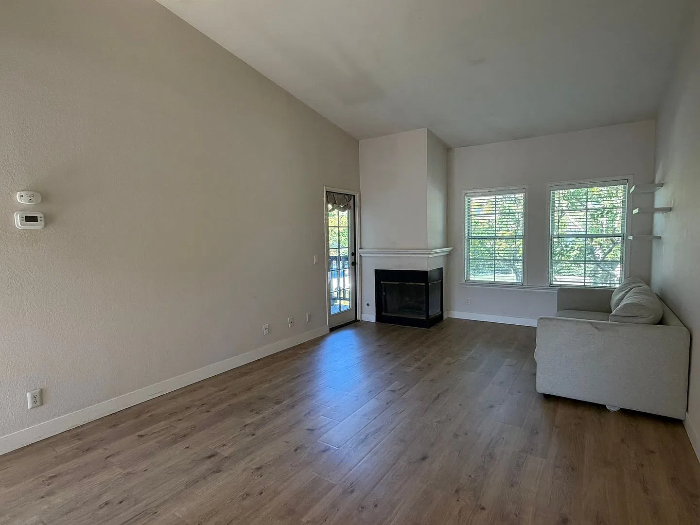 1 Bedroom in RSM - Available Mid October! — Photo 2