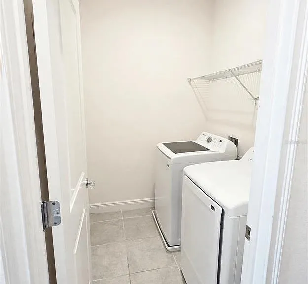 3890 Knotty Pine St — Photo 11
