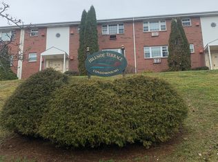 Hillside Terrace, Wallingford, CT 06492