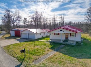 136 Kilgore Creek Rd, Milton, WV 25541
