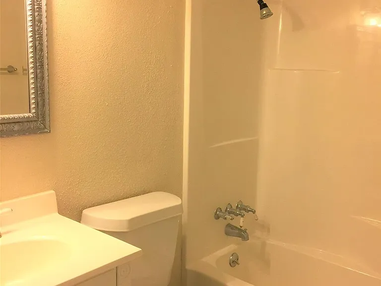 4117 Keeler Ct #4 — Photo 15
