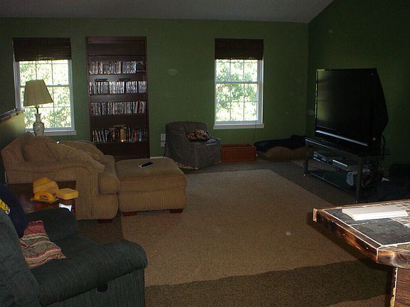 FINISHED ROOM OVER GARAGE
