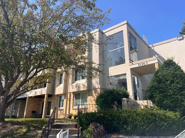 358 Elton Hills Dr NW APT 22, Rochester, MN 55901