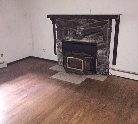 Additional Living Room