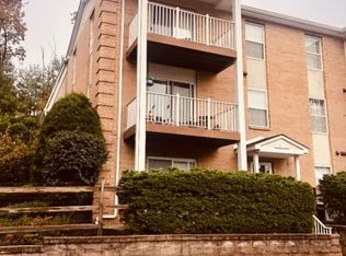 158 Vista Dr, Cedar Knolls, NJ 07927