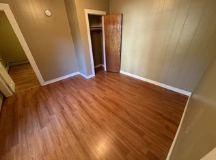 16 Summit St APT 4, Fairfield, ME 04937