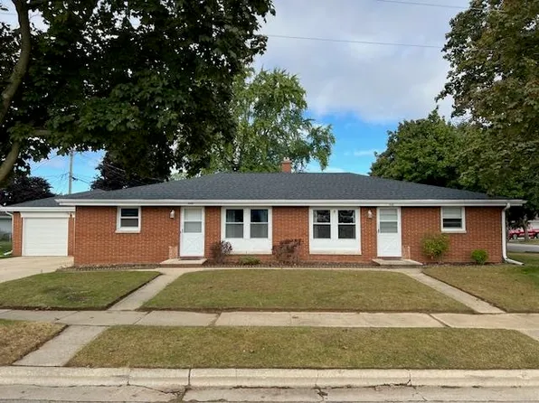 440 Wayfarer Way, Green Bay, WI 54302