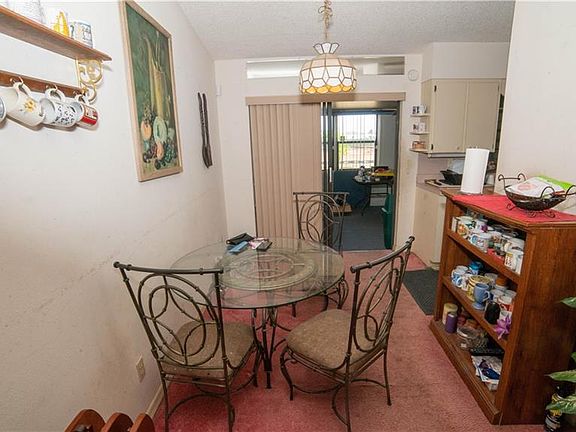 5th image of 1412 Wood Ave E
