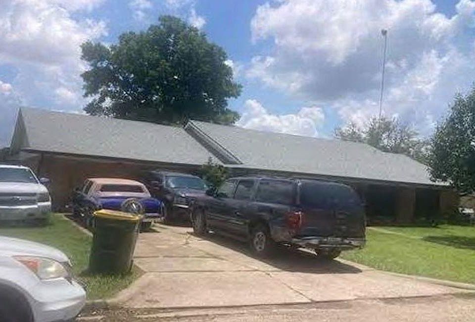 1st image of 1410 Lorene Ln