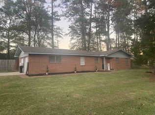 290 Pine Forest Dr, Vidor, TX 77662