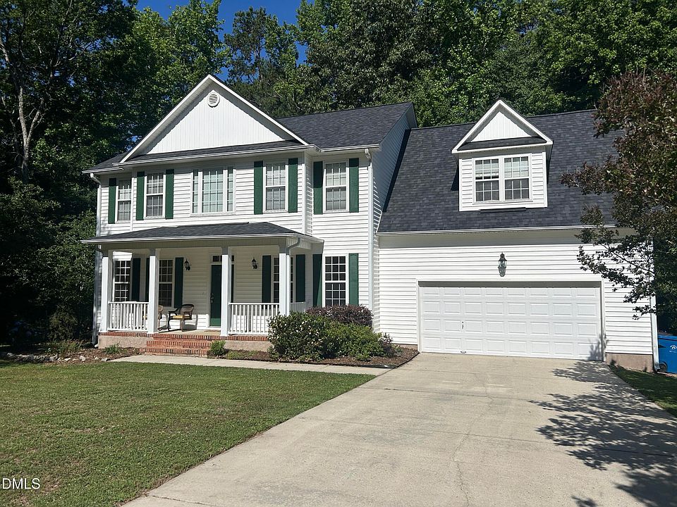 1st image of 9 Clover Hill Pl
