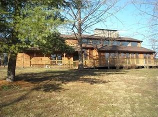 3427 Flanders Rd, Jefferson City, MO 65109