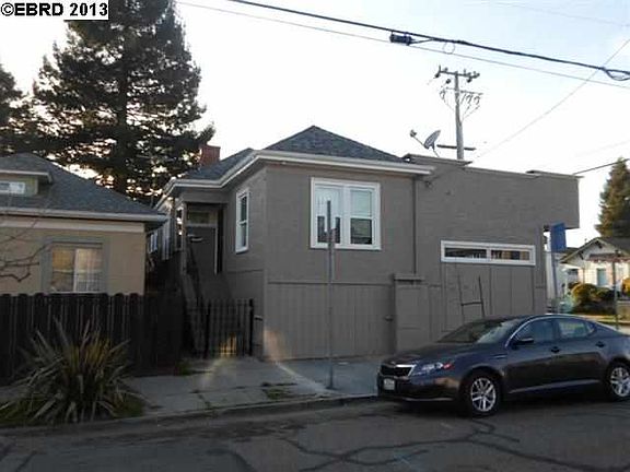 5th image of 2828 McGee Ave