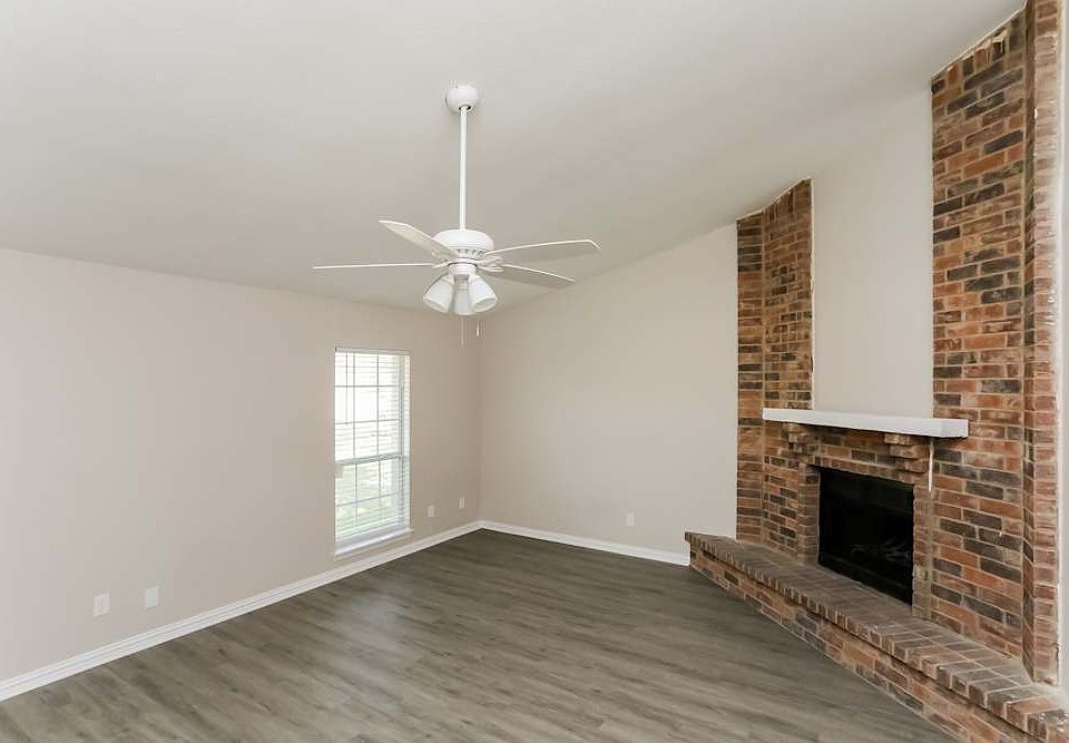 1st image of 12915 Foxburo Dr