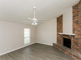 12915 Foxburo Dr, Houston, TX 77065