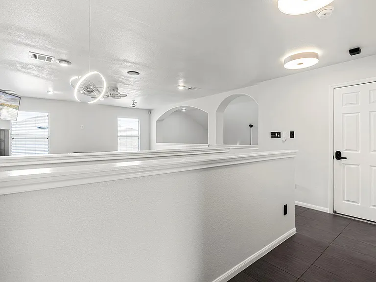 4405 Bandice Ln — Photo 17