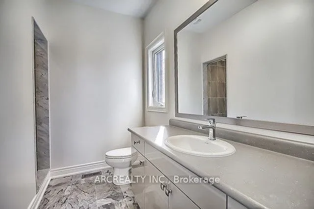 79 Baldry Ave — Photo 36