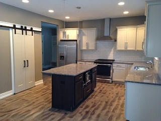 4th image of 1373 Winchester Ct