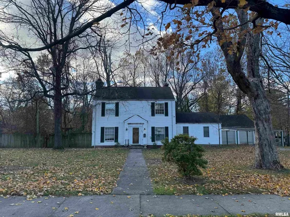 103 S 22nd St, Murphysboro, IL 62966