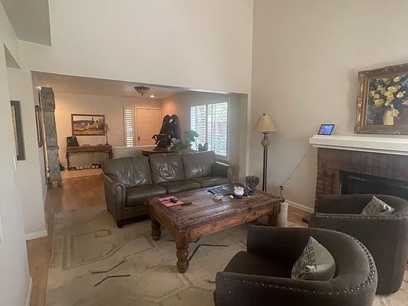 3rd image of 1591 Poppybank Ct