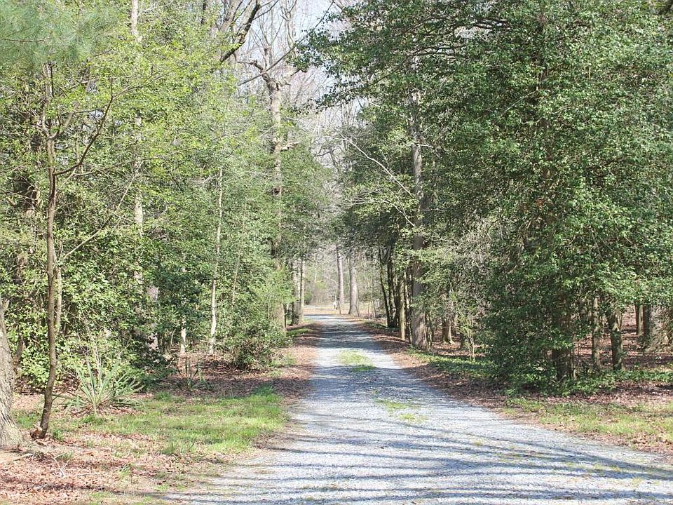 2nd image of 28061 Adkins Rd