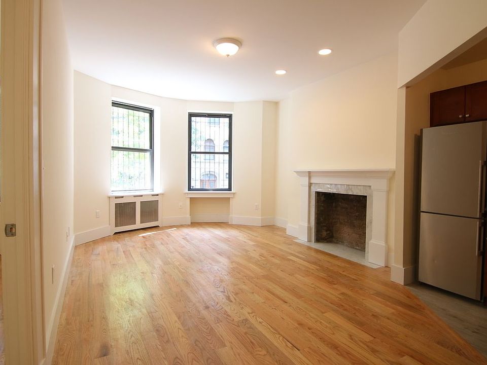 1st image of 303 W 76th St APT 1A